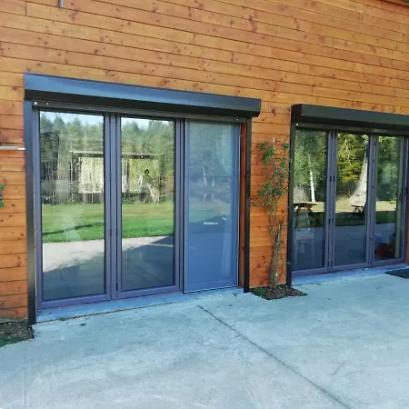 Neuf 150 M2 Devant Un Grand Prive De 2 Hectares Poissonneux Au Milieu Des Bois * Florennes