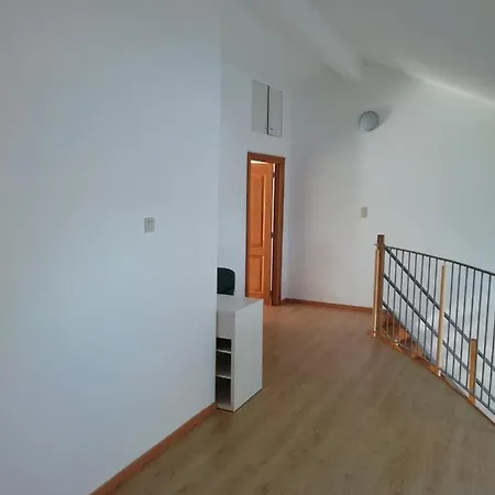 Neuf 150 M2 Devant Un Grand Prive De 2 Hectares Poissonneux Au Milieu Des Bois Prázdninový dům Florennes