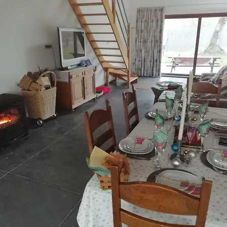 Neuf 150 M2 Devant Un Grand Prive De 2 Hectares Poissonneux Au Milieu Des Bois *